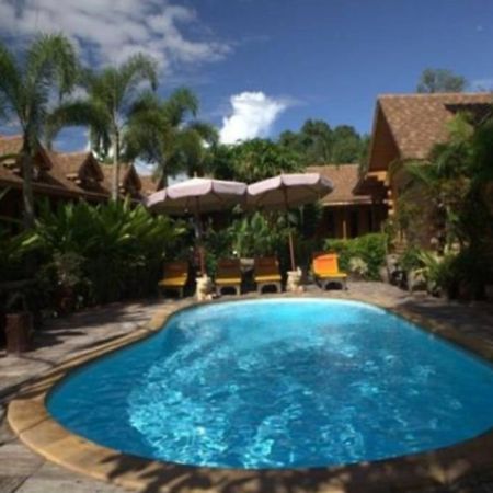 Loghome Boutique Чиангмай Экстерьер фото