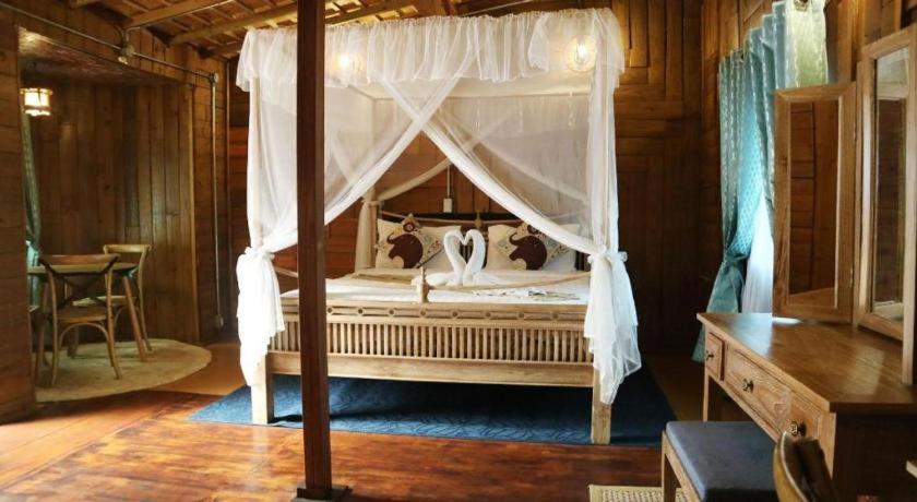 Loghome Boutique Чиангмай Экстерьер фото